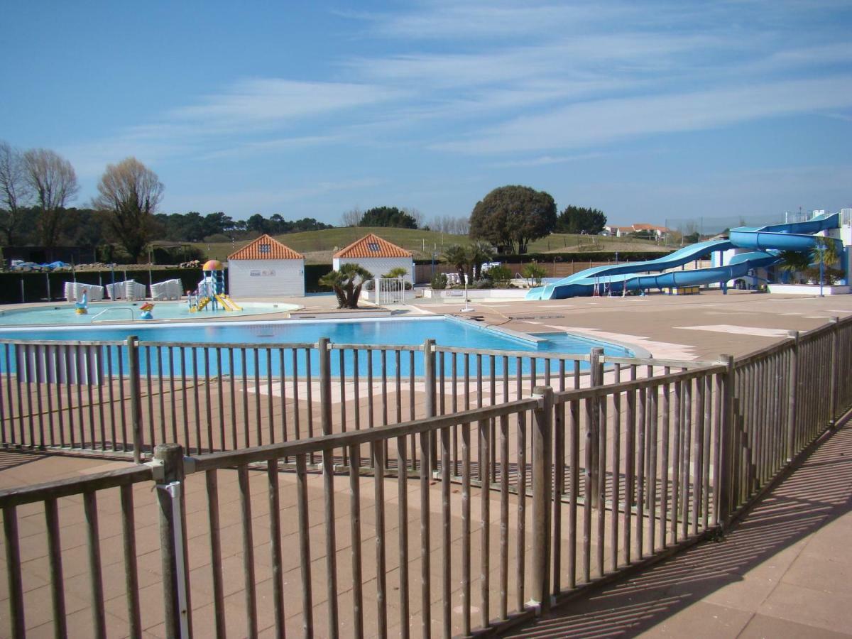 Ile Au Pre Vue Lac Et Golf Talmont-Saint-Hilaire Exterior foto